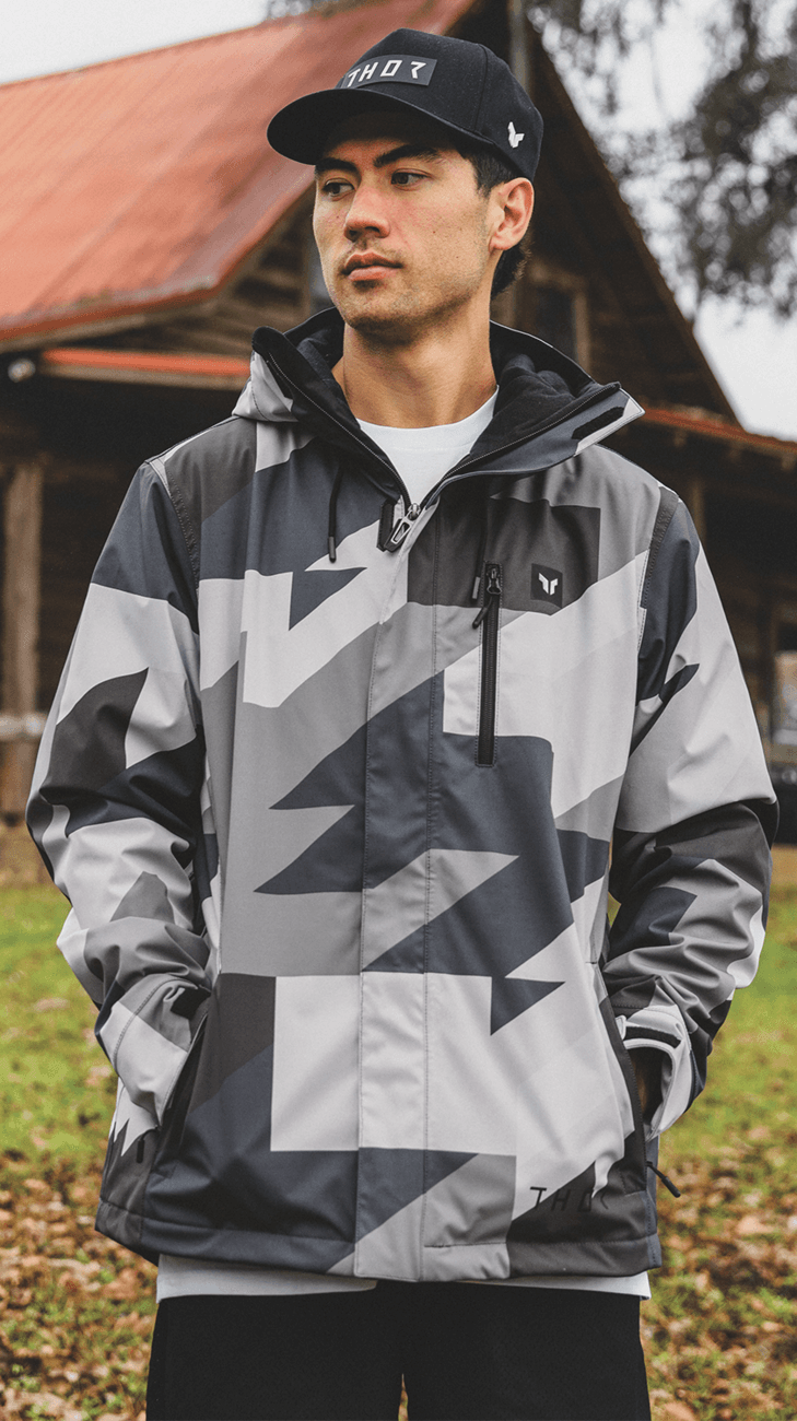 Product thumbnail 4