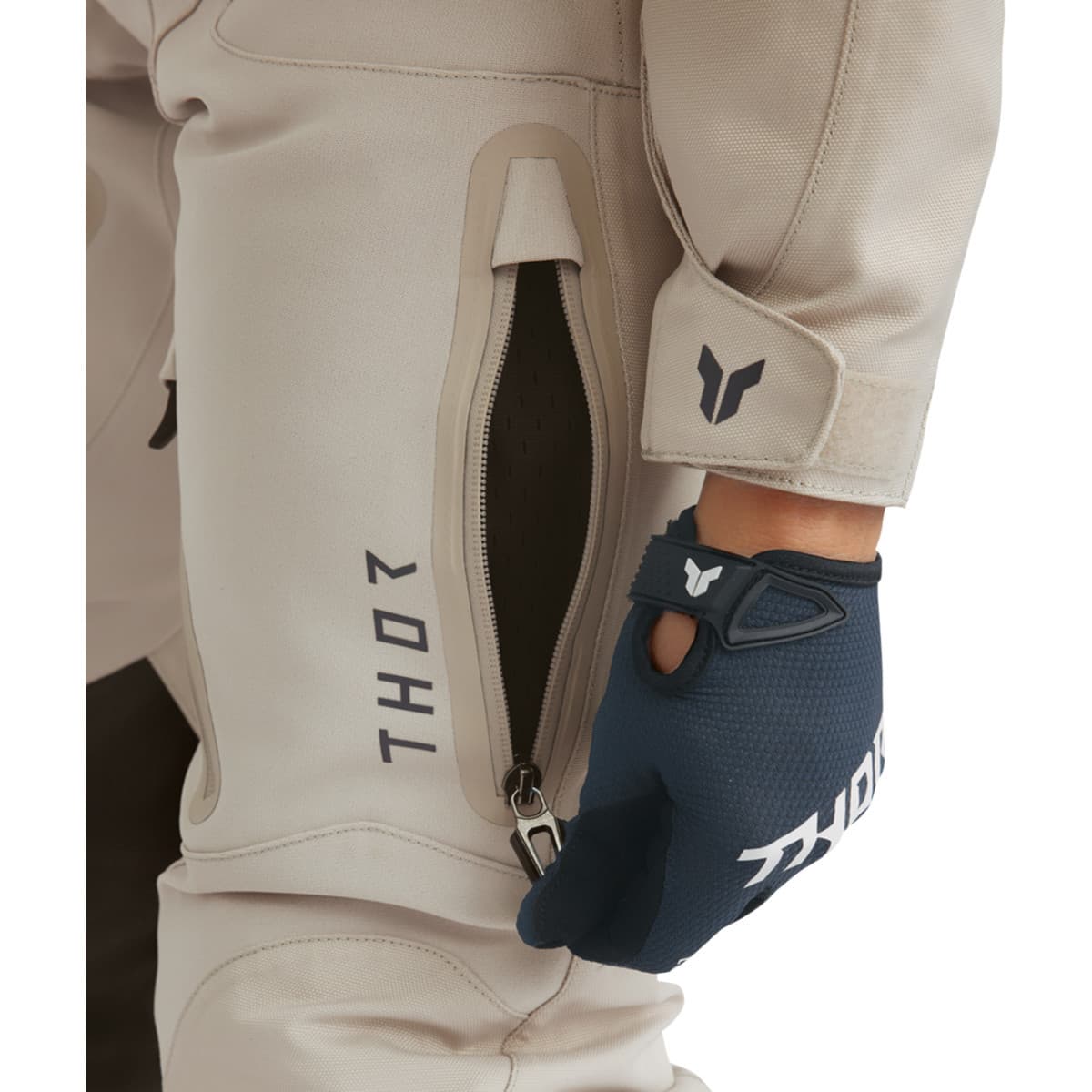 Product thumbnail 6