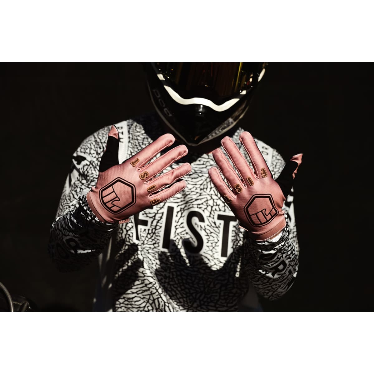 Product thumbnail 4