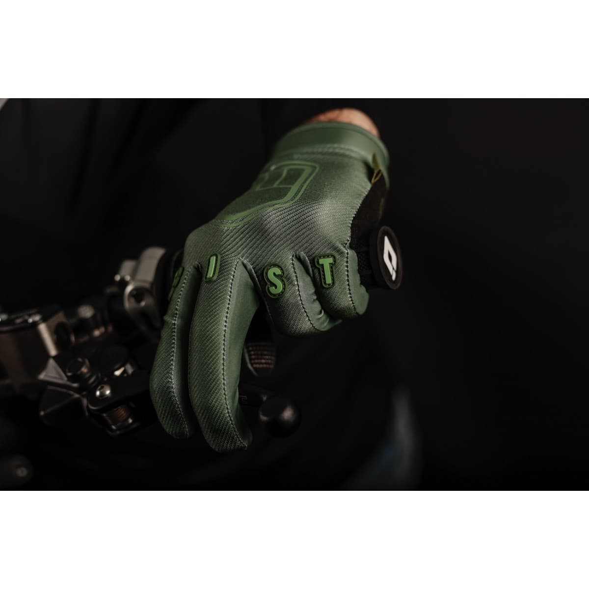 Product thumbnail 5