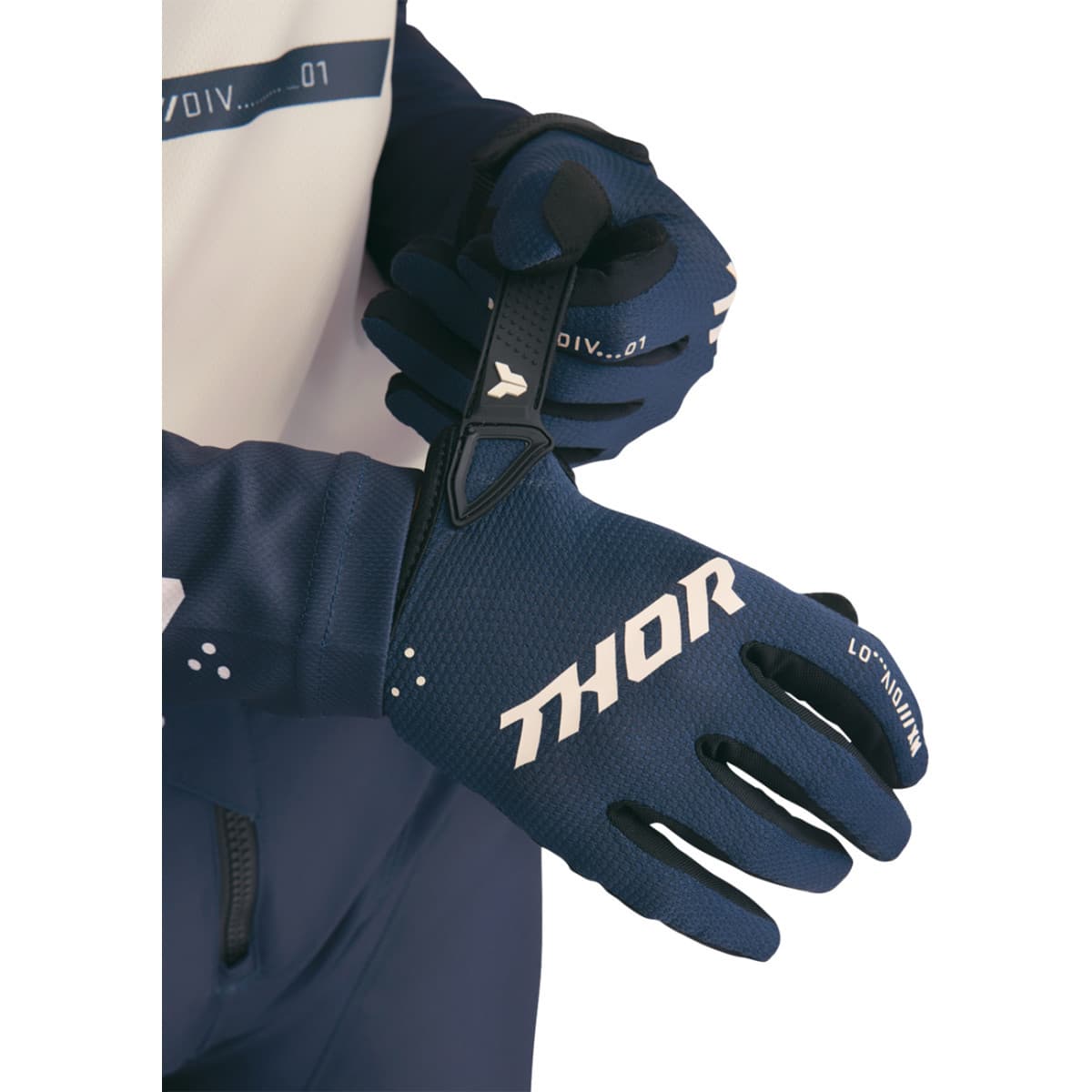 Product thumbnail 6
